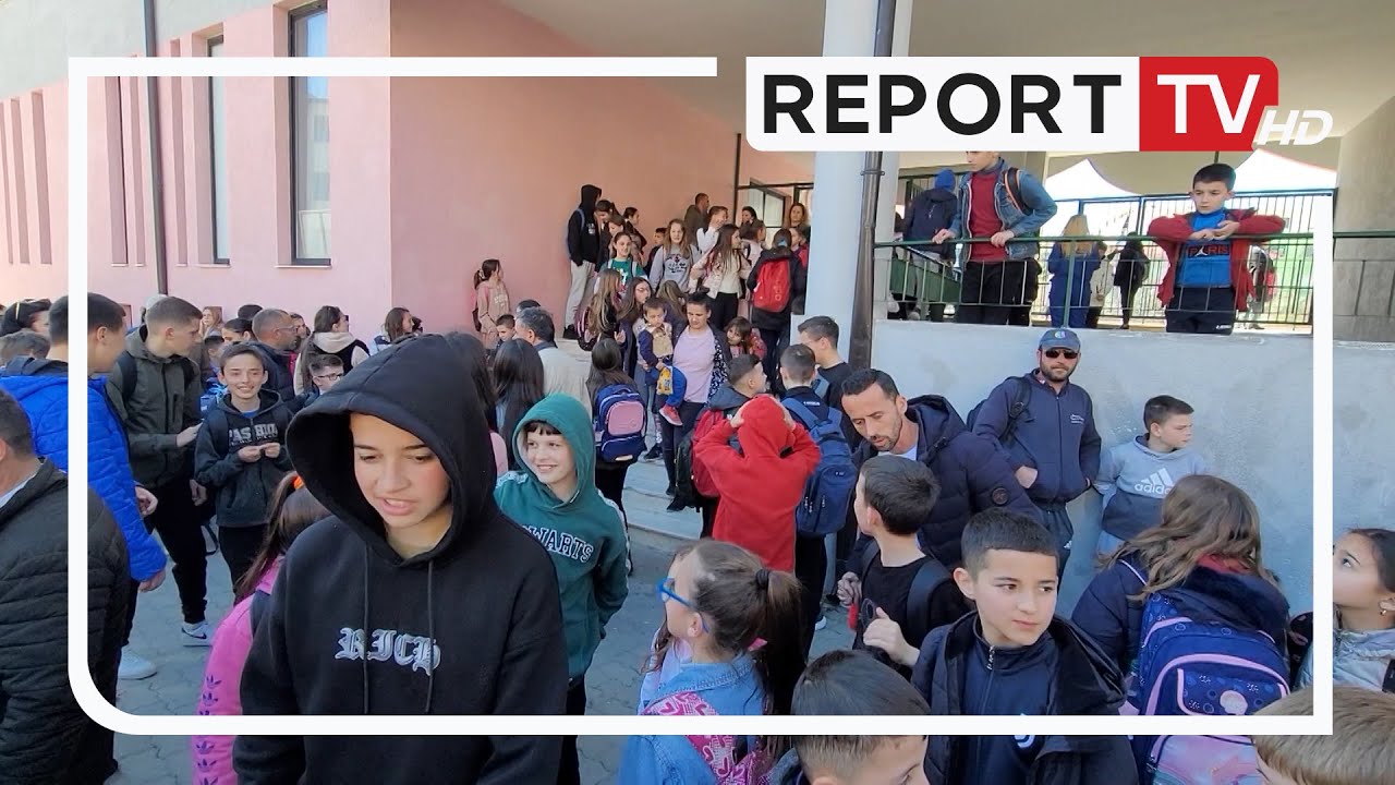 Report TV -Mësim me turne në shkollën  ‘14 nëntori’ në Durrës, u dëmtua nga tërmeti!