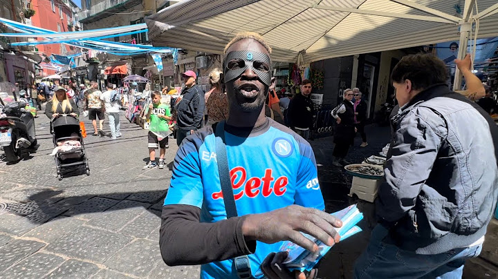 Spunta il sosia di OSIMHEN, guardate cosa fa nella Pignasecca 😂💙