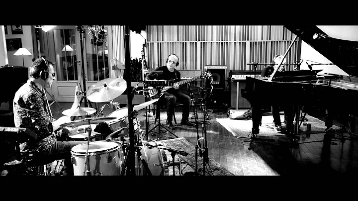FRANCIS LOCKWOOD  TRIBUTE TO HENDRIX LITTLE WING