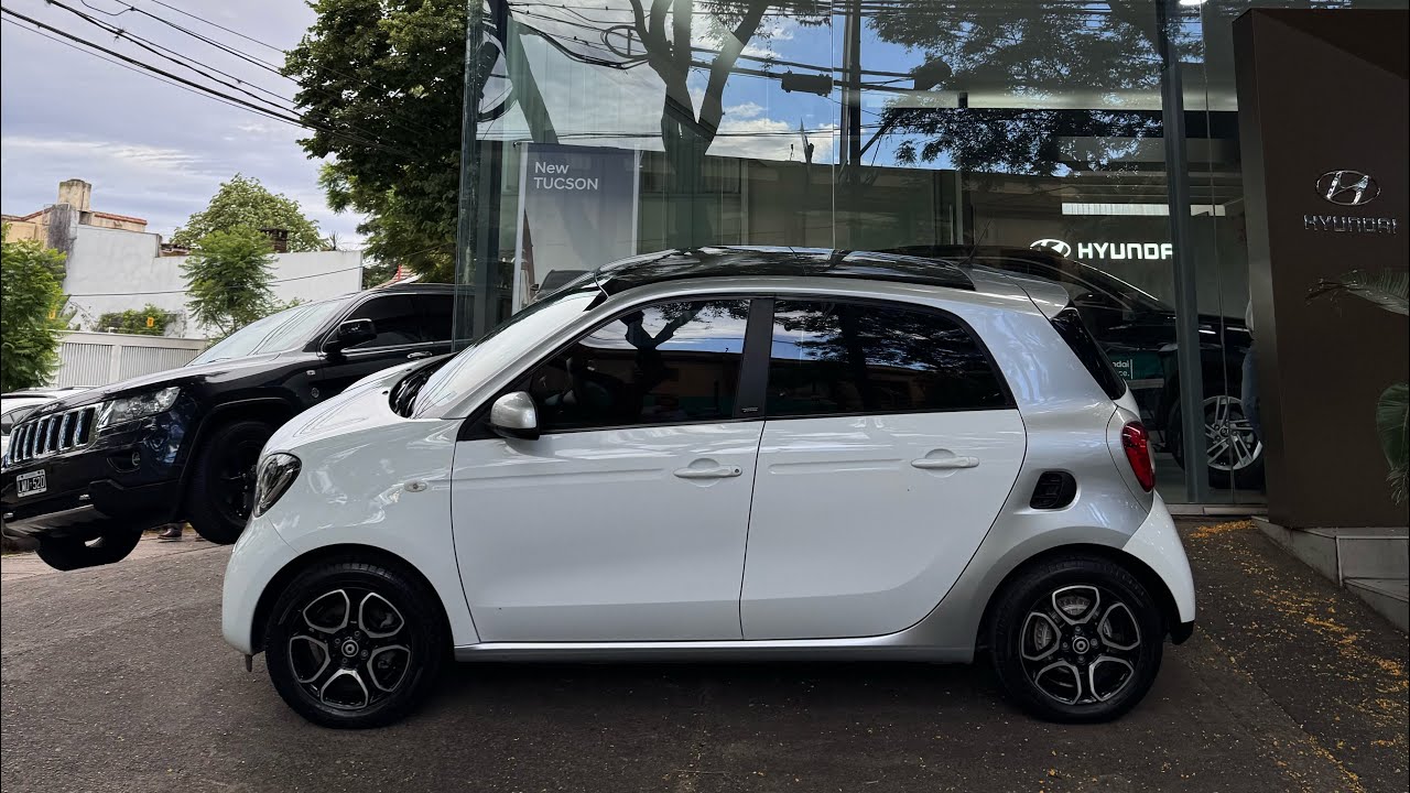 SMART FOURFOUR 2018 AUTOMÁTICO - YouTube