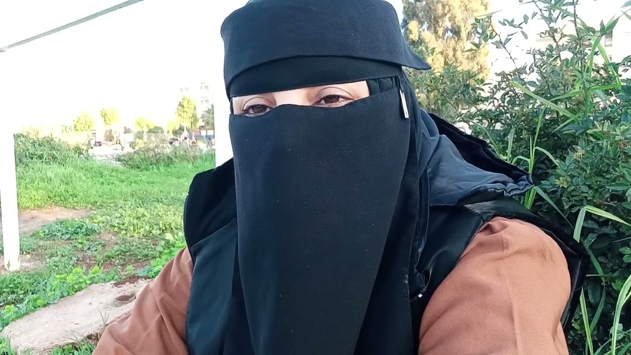 اليوم عاودت ليكم قصة حياتي 💔😔 حزينة بززف 😭