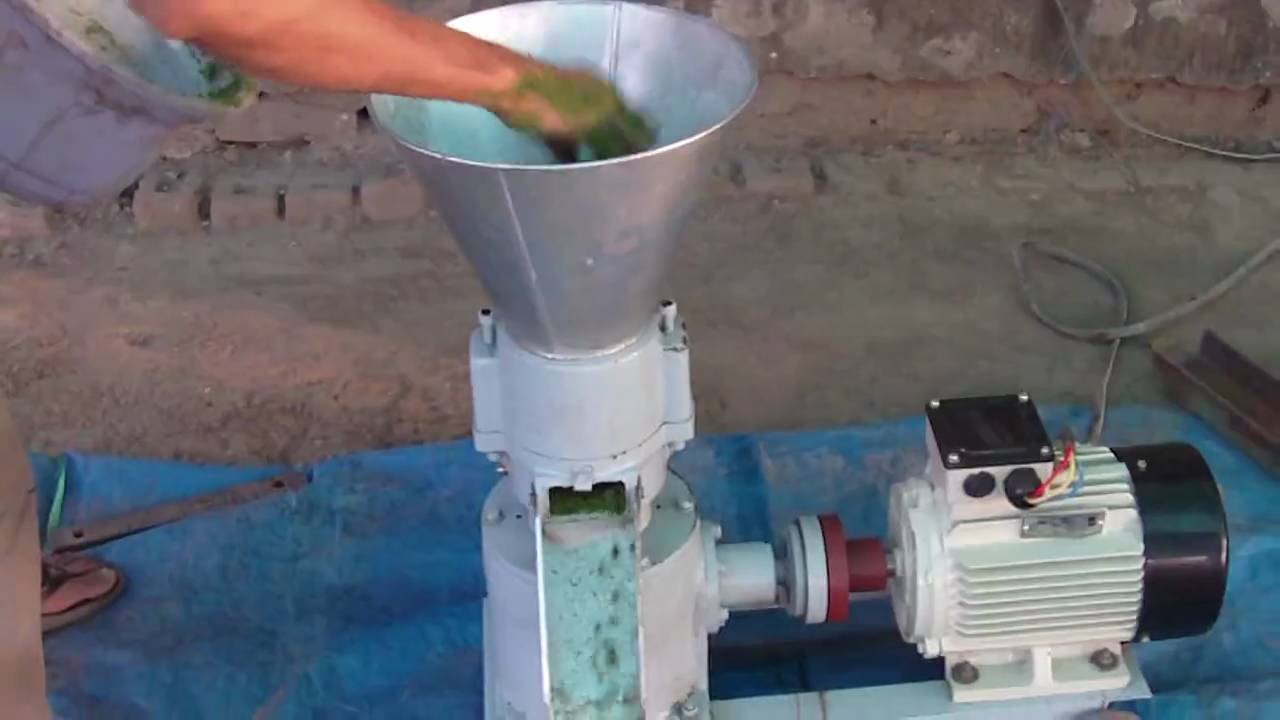 Mini Pellet Mill - YouTube