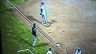 San Francisco Giants' Calvin Murray Worst Base-Running Ever!