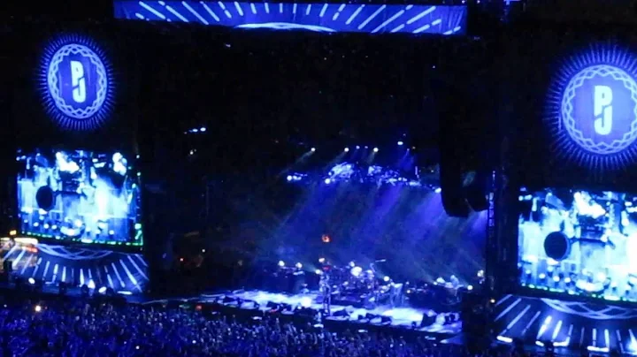 Pearl Jam - Crazy Mary - Wrigley Field Chicago 2016