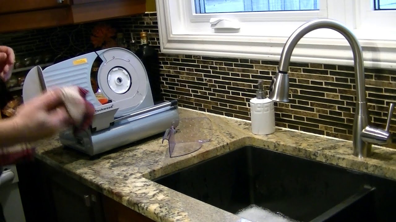 Techwood Electric Meat Slicer, 200W / 9” l Blade unboxing, setup and