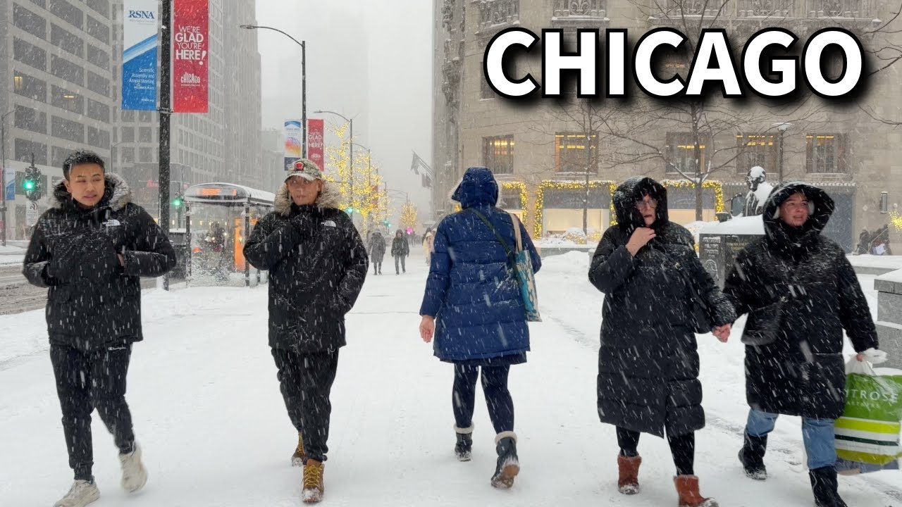 Chicago Snowstorm Walk ❄️ Downtown Heavy Snowfall On Saturday | November 29, 2025 | 4K 60fps Video