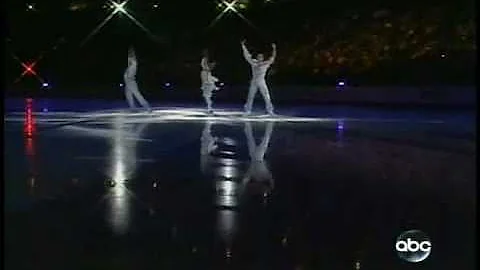 Johnny Weir, Melissa Gregory, Denis Petukhov - Fal...