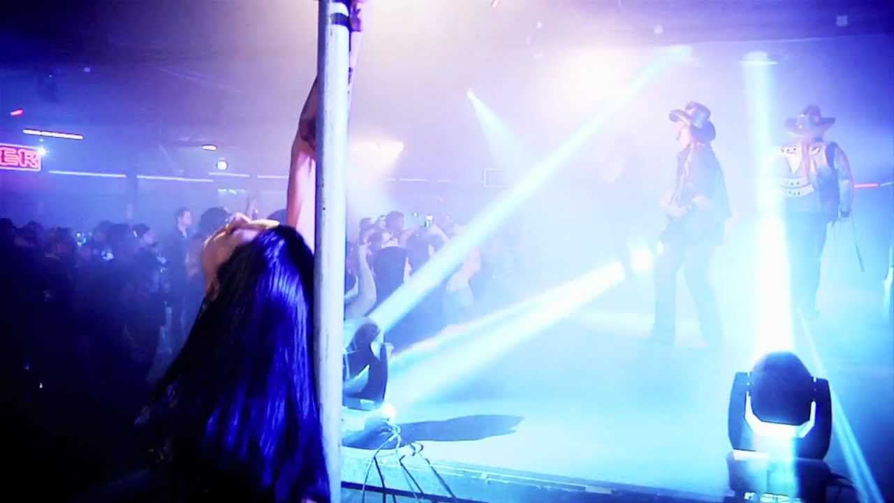 Texas Hippie Coalition: "Turn It Up" Official Video akkorde