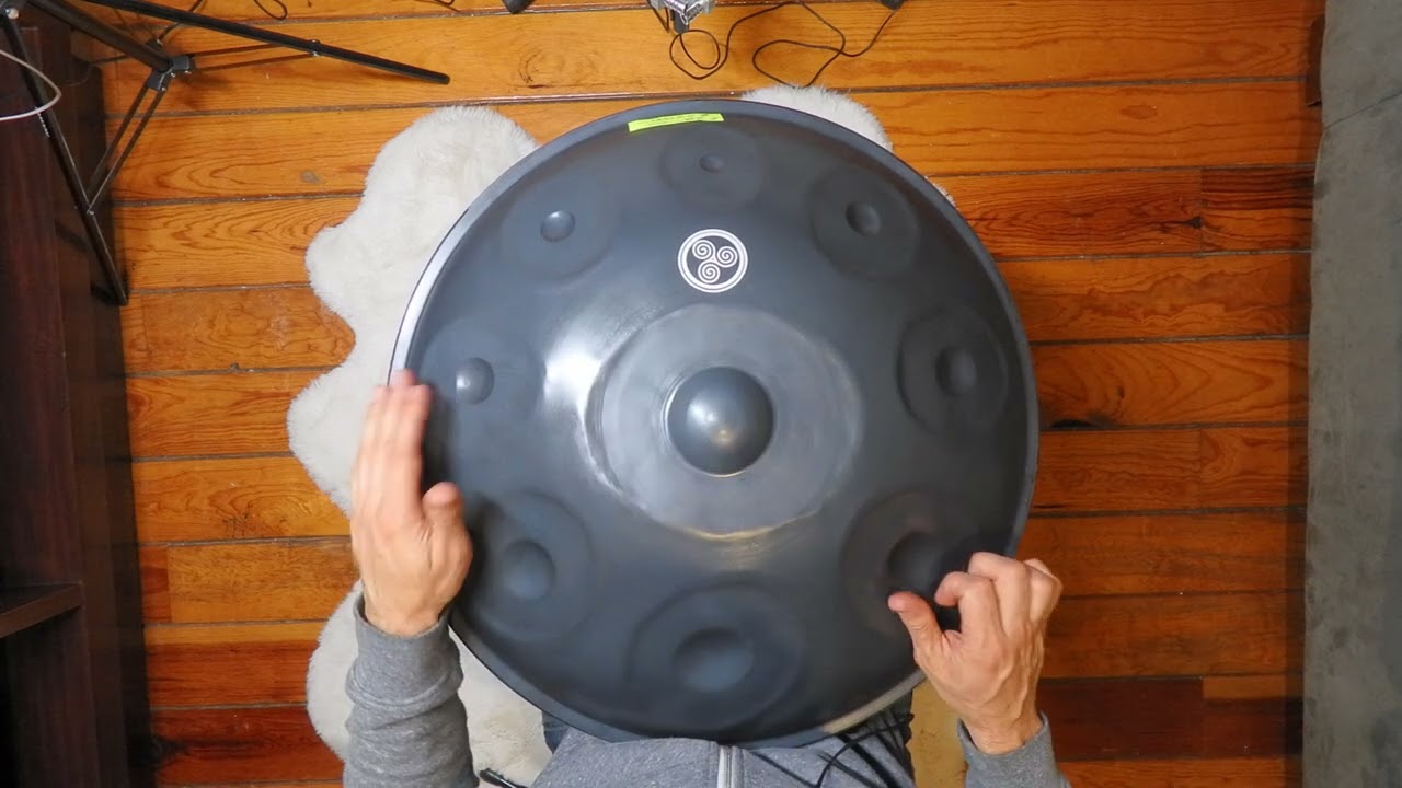 Soul Drum Handpan - F Equinox - Handpan player: QuePasound