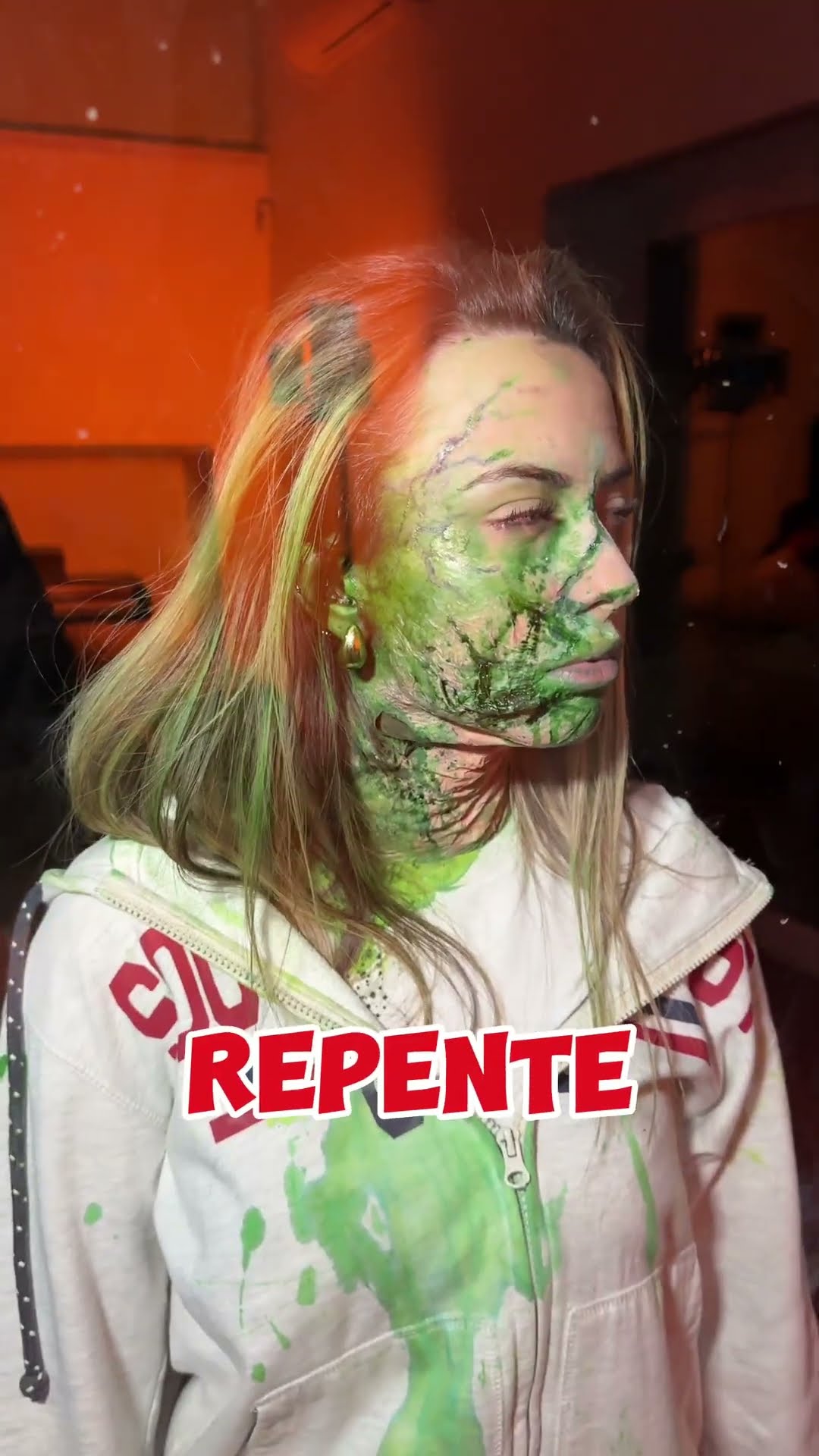 PAULA ya es ZOMBIE y nos ATACA!