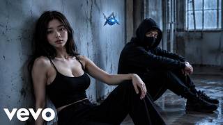 Alan Walker Style, Skye Light - Alone (Official Music Video)