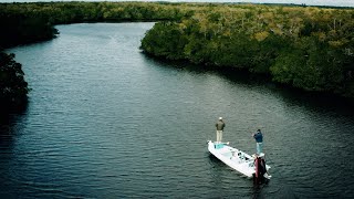 Flats Class Sight Fishing Redfish in Pine Island