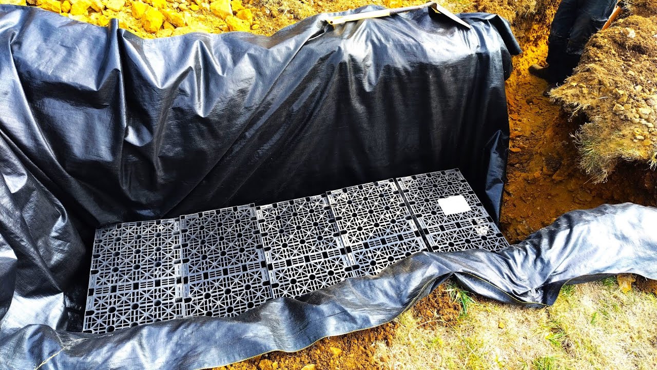 Зачем в Великобритании нужны дренажные колодцы? Для строительства гаражей/мастерских.