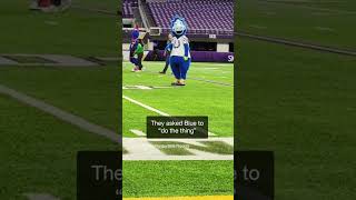 Viktor the Viking was not impressed 😭 #nflmascots #nflfunny #nflmemes #sports #nflfans