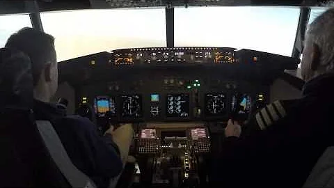 National Flight Centre 737 Simulator (Lee Kinsella)