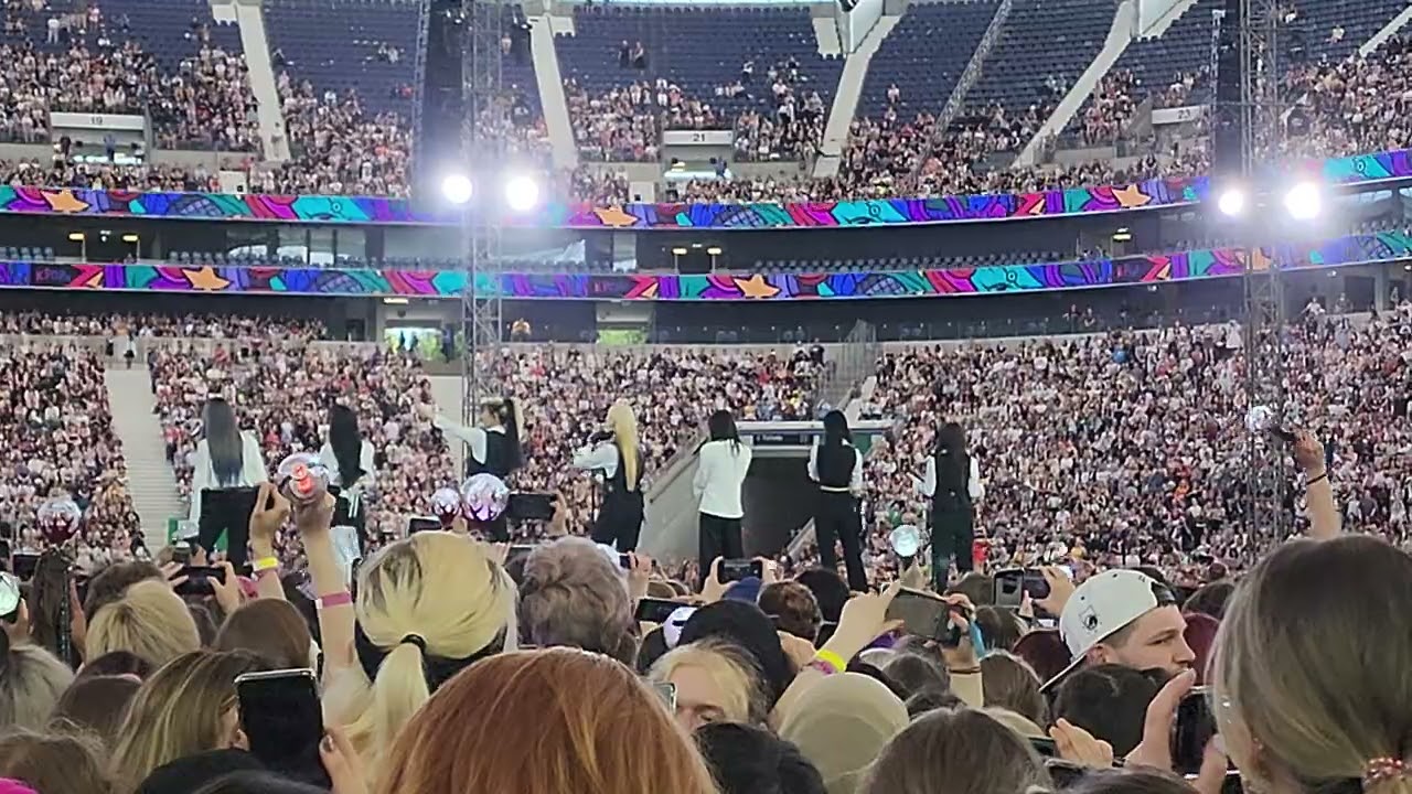 Dreamcatcher (드림캐쳐) - Kill This Love (BLACKPINK COVER) | 220515 | KPOP.FLEX FRANKFURT | [FANCAM]