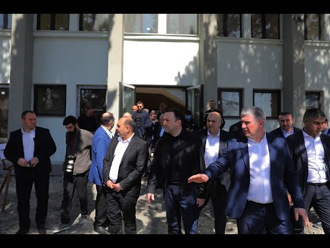 სოფელ მატანის ცენტრში მდებარე კულტურის სახლის რეაბილიტაციის მიმდინარეობის გაცნობა