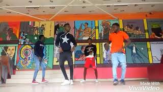 Stonebwoy-kpo k3k3 ft Medikal, Kelvyn Boy, Darkovibes and Kwesi Arthur Dance Cover TNG Dance Crew
