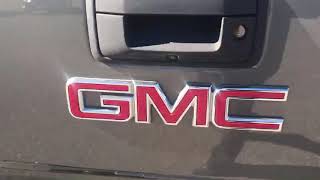 PRE-OWNED 2017 GMC Sierra 1500 Denali Mineral Metallic Crew Cab Standard Box 4WD (U4858) Tre