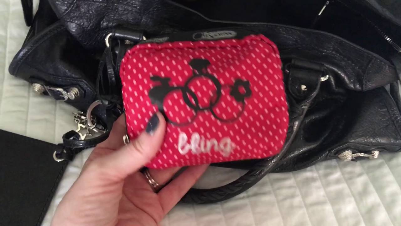 What's in my Bag? | Balenciaga City