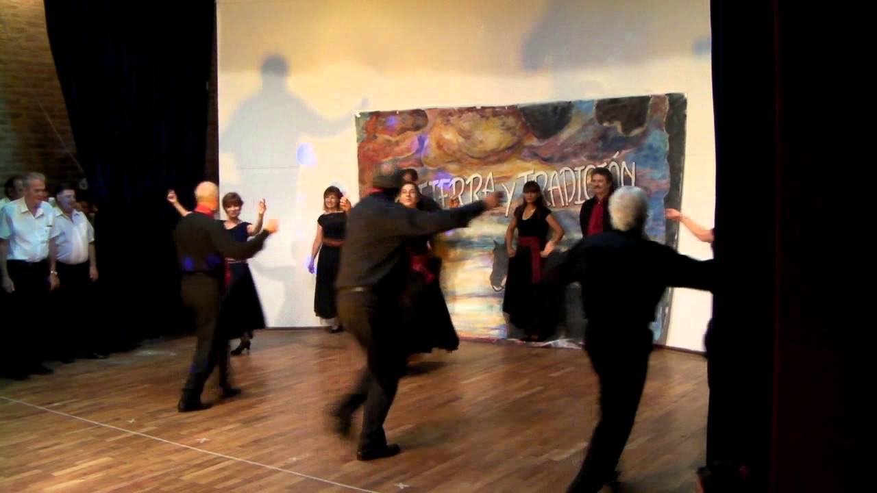 HUAYRA MUJOY  y LA FORTINERA (tierra y tradicion cba)