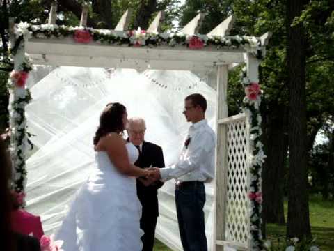Video: The Illusion Of The Second Half, Or Why After The Wedding Comes Pi * Ets