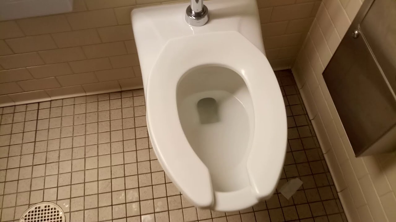 252. Kohler Kingston Toilet YouTube