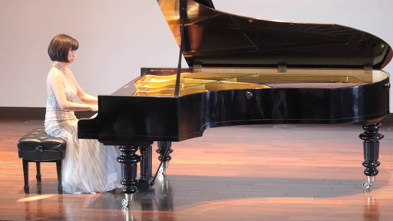 Sachiko Kato Plays Chopin's Nocturnes at Osaka University Hall