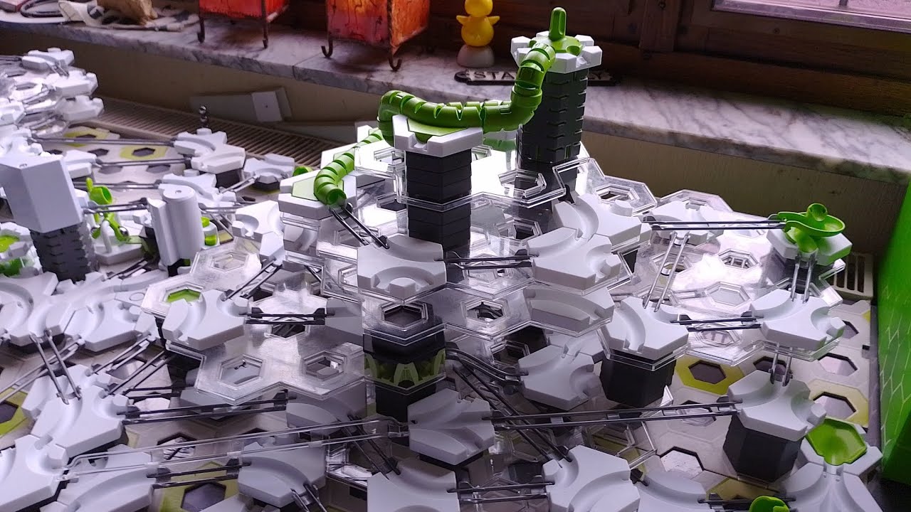 Marble run - Mount GraviTrax!