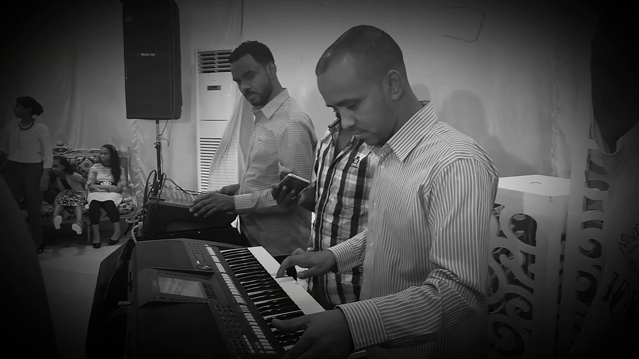 عزف تامر ابو حسن امي ايقاقوروسو😍