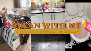 *NEW* KIDS ARE IN SCHOOL LET’S GET THIS HOUSE CLEAN!!! Kitchen, Hallway, Toilet & Bedroom cleaning