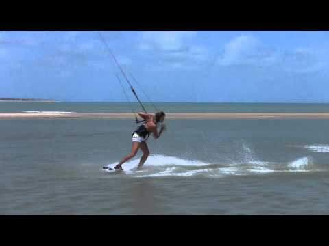Kitesurfing Technique - Hooked in Front to Blind Slow Mo