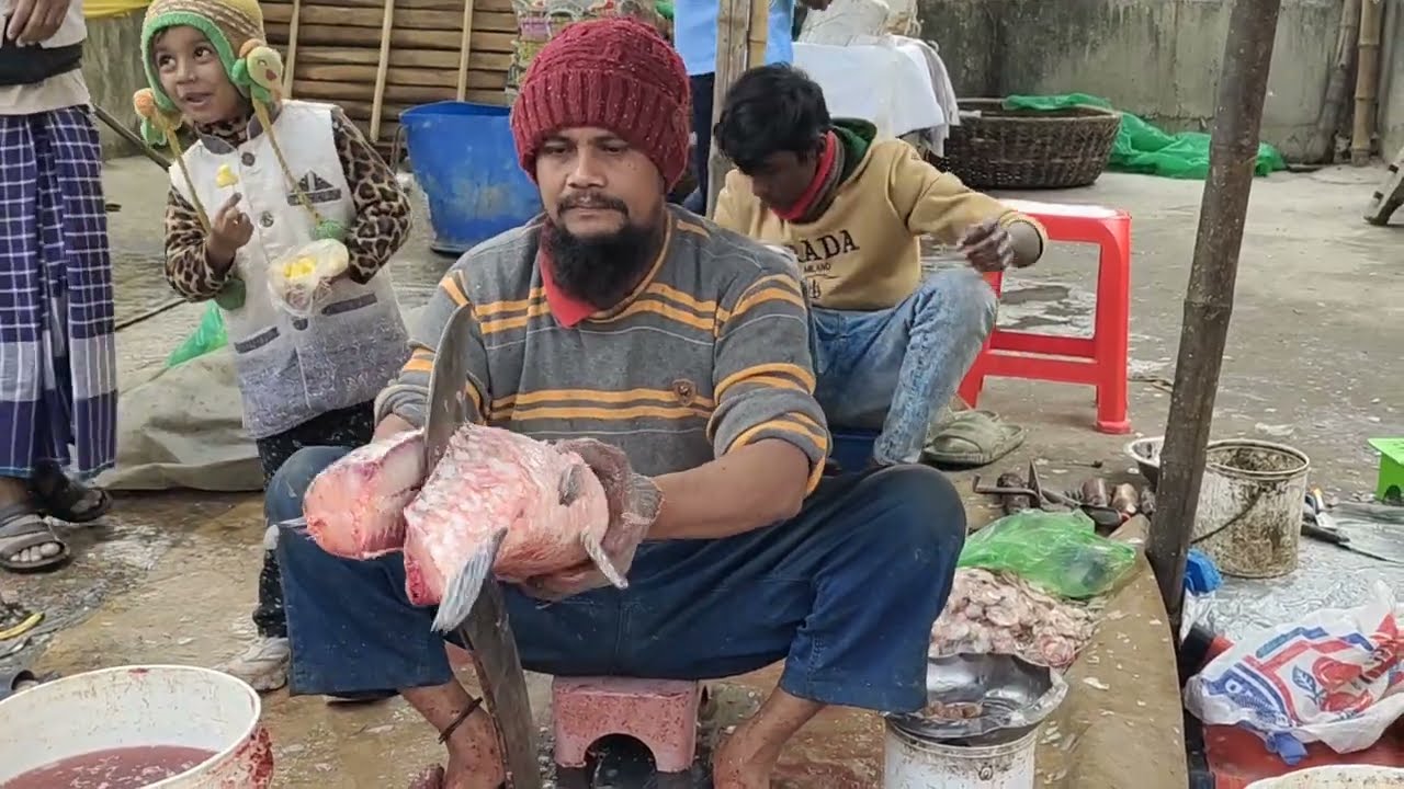 Big Black Carp Fish Cutting By Fish Master l Amazing Cutting Skills