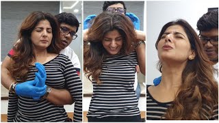 Bhojpuri Actress Smirty Sinha Neck And Back Pain Chiropractic Treatment 