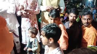 Jise chahe jaise nawaz de..