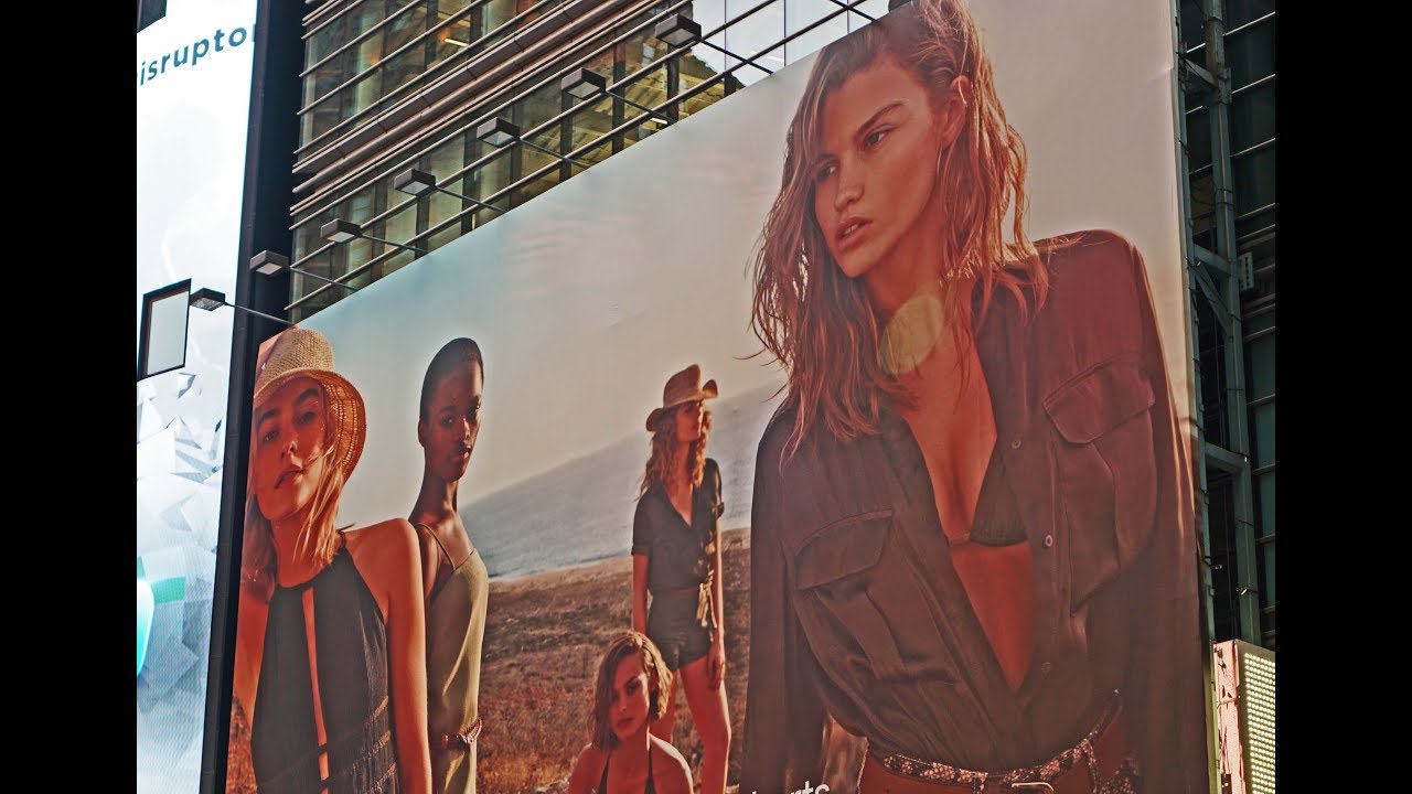 Top Models on Billboards in Times Square