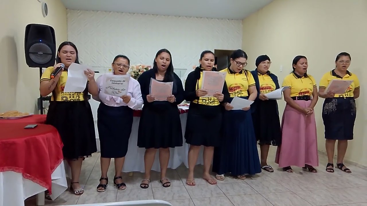 Digno é o senhor-conjunto de senhoras_culto em celebração a ceia