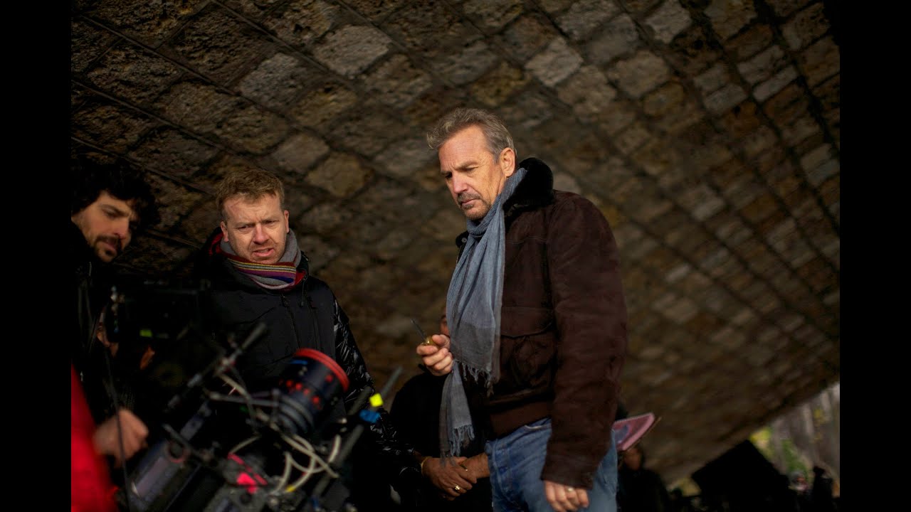 Watch film 3 Days to Kill | 3 Days To Kill - Character Files