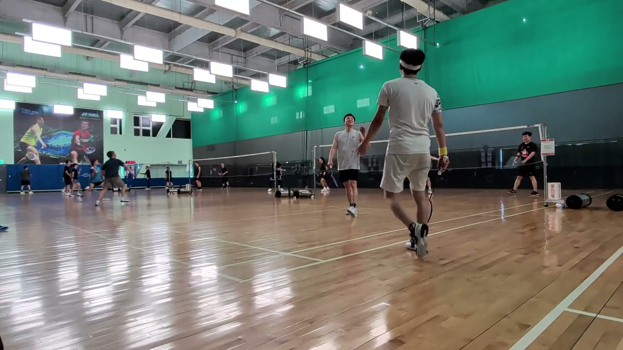 士林運動中心羽球雙打-逸豬昊1