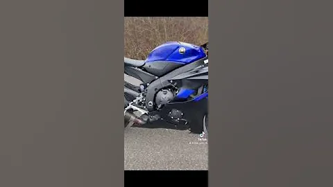 Yamaha MT07 vs R6