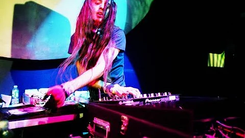 BASSNECTAR DESTROYS THE VILLAGE - SHAMBHALA 2011 #ShambhalaLive