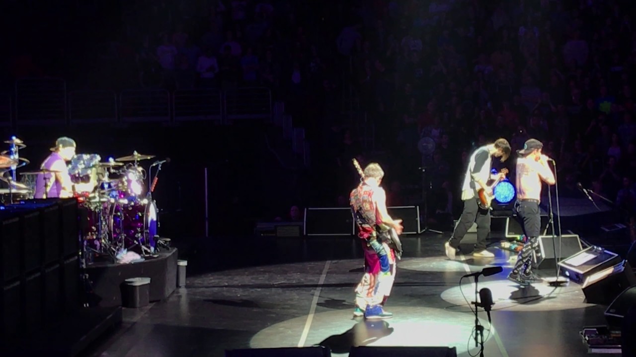 Red Hot Chili Peppers Higher Ground live Wells Fargo Center