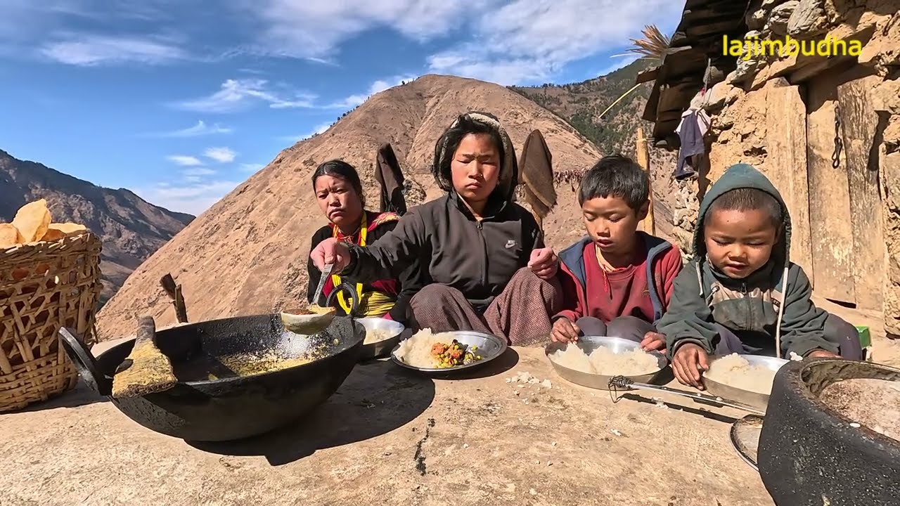 Traditional Rural Living || lajimbudha ||