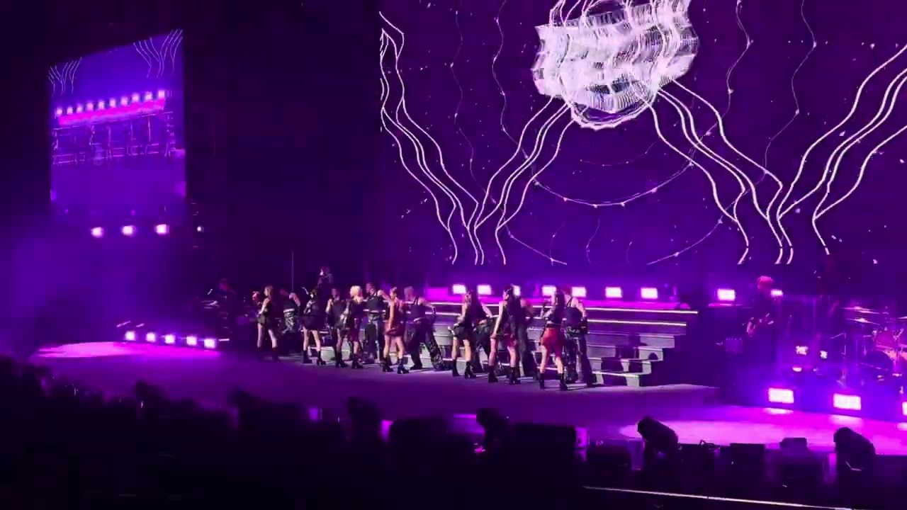 Collar Crush Live 2024 Macau - Speak Love + Txt or call + AFK???