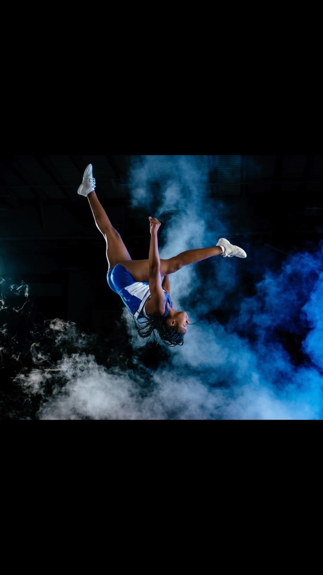 The poses and reactions are gold!! Weekly favorites! #softball #cheerleading #sportsphotography