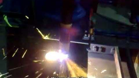 Yaskawa Motoman HP20 Plasma Cutting Robot