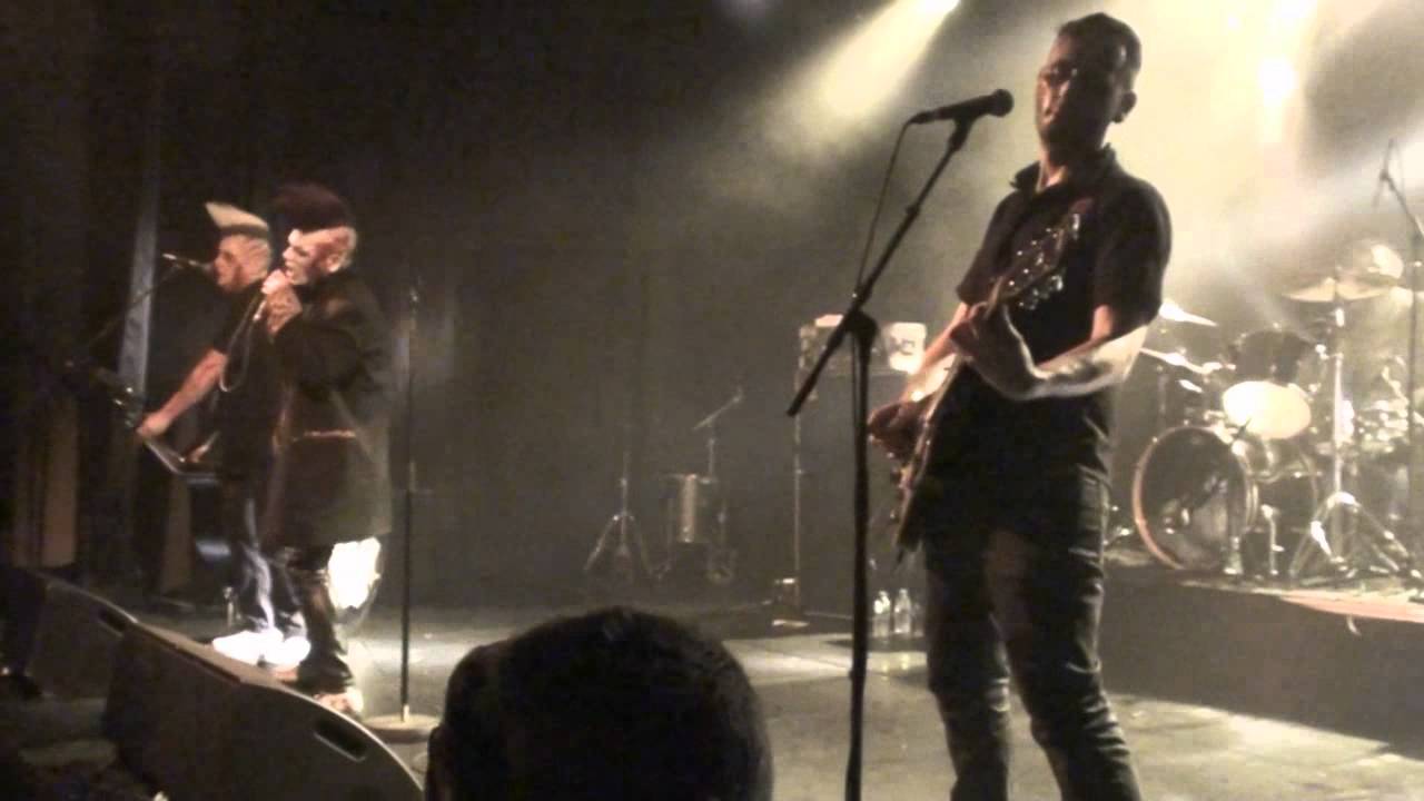 DEMENTED ARE GO en live à l'Etage - Part 1 - YouTube