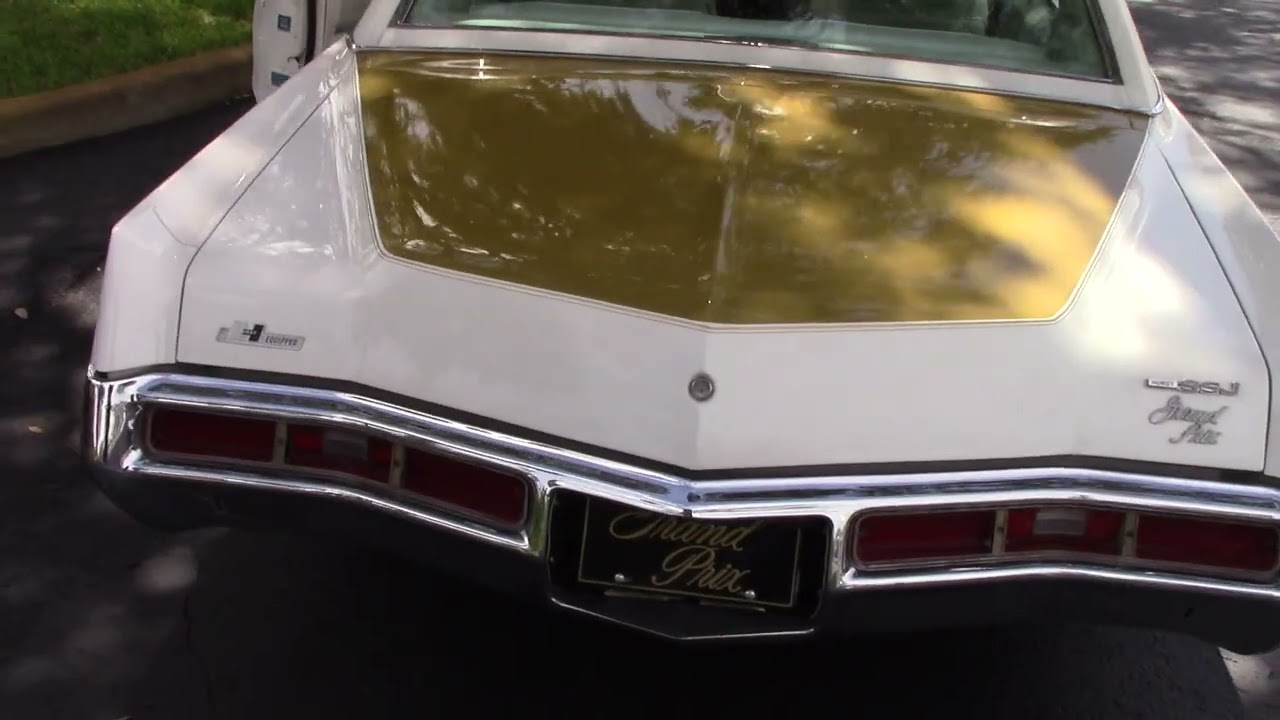 1972 Pontiac Grand Prix | Primo Classics International LLC