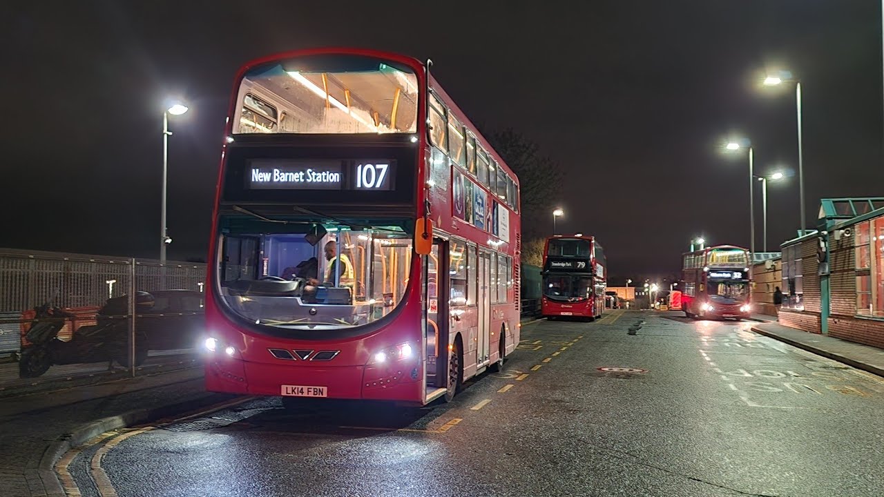 VWH2016 LK14 FBN  Route 107 Wright Eclipse Gemini 3