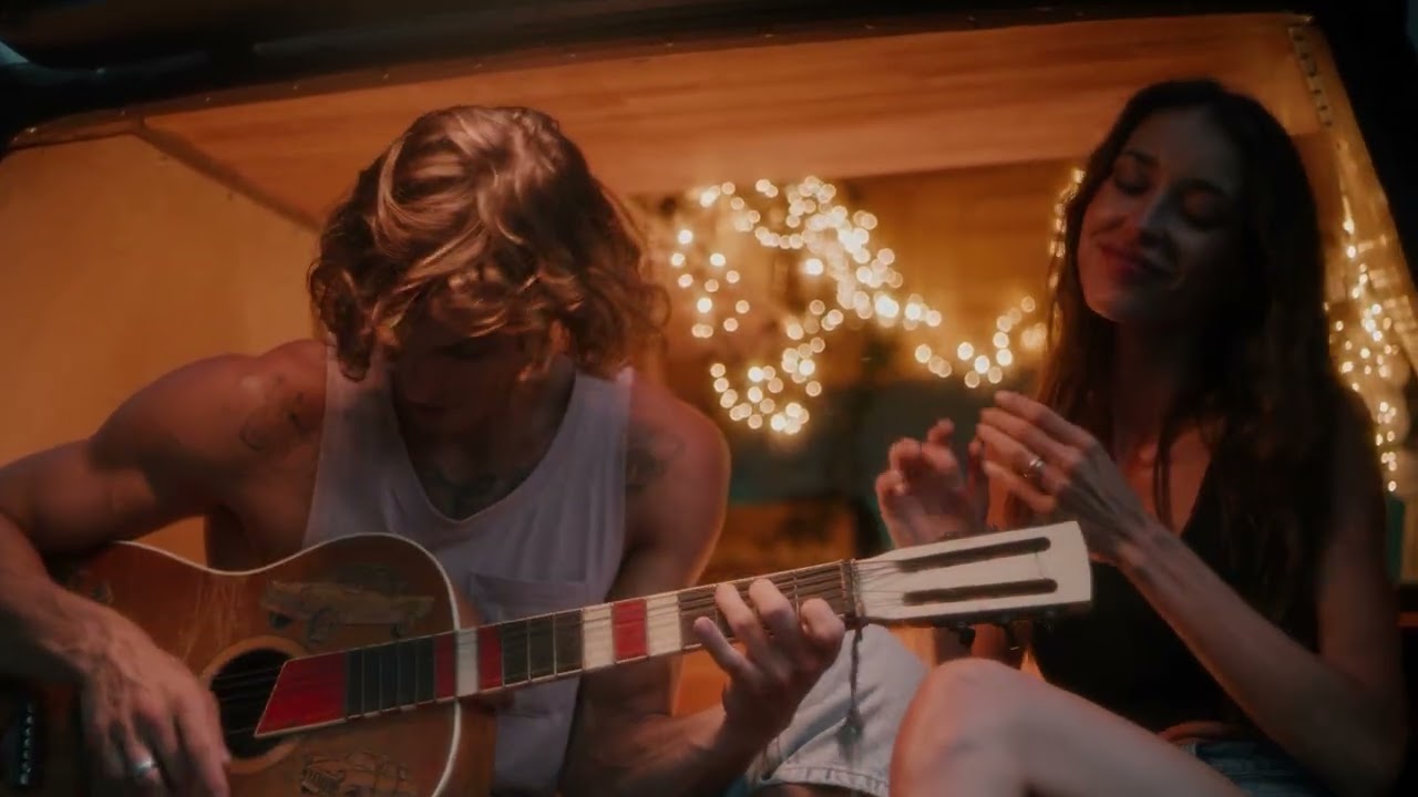 Roberto Tapia - Hablando y Tomando